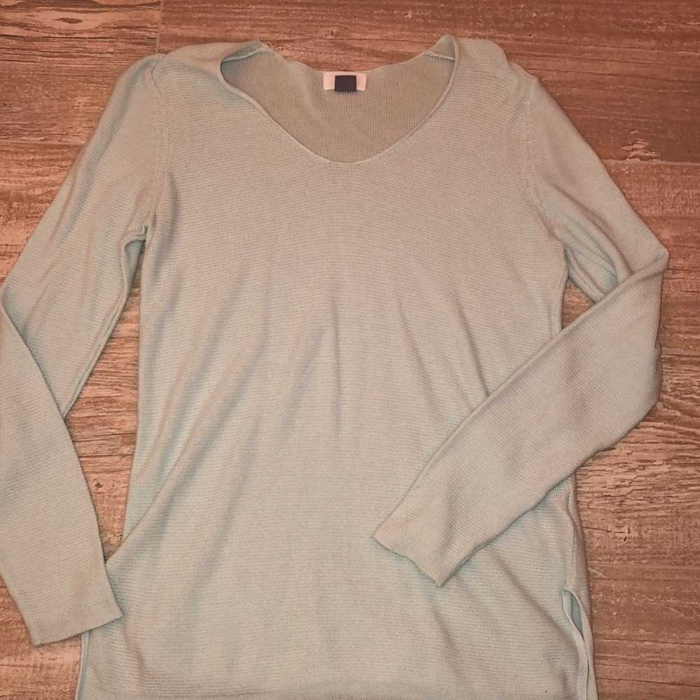 Old Navy Light Blue Sweater